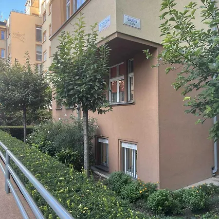 아파트 Comfy - Old Town 브라티슬라바