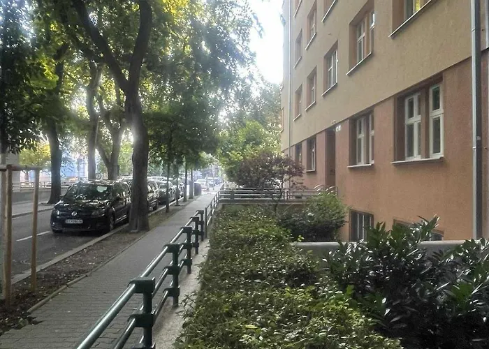 Comfy - Old Town * براتسيلافا