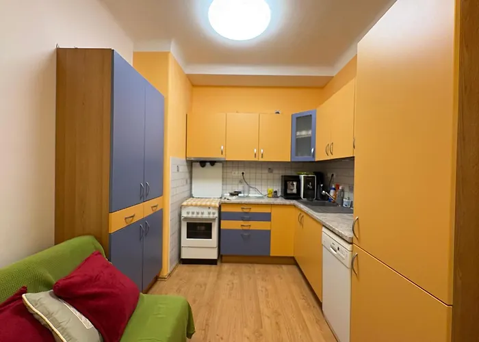 Comfy - Old Town Apartament
